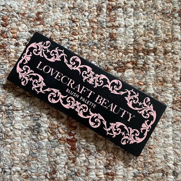 Lovecraft Beauty Blush Palette NWT - Picture 3 of 3